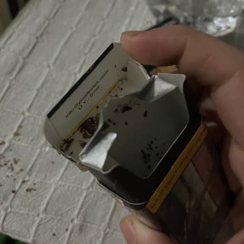 Marlboro Edge Slim Sigarada Bozuk Tat Ve Dökülen Tütün