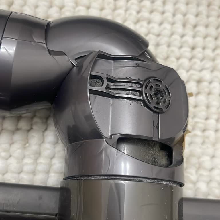 Dyson V15 Antitangle Başlığındaki Arıza İçin Garanti Kapsamında Çözüm Talebi