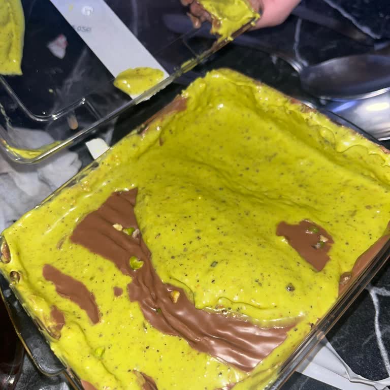 Dökülmüş Ve Az Çikolatalı Tatlı İçin Yeniden Gönderim Talebi