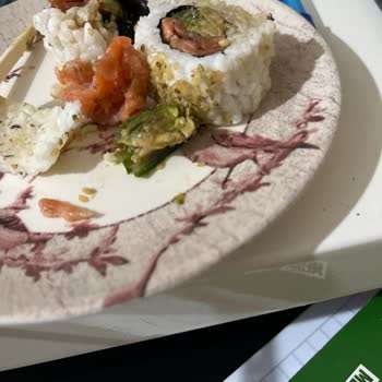 Migros Kızılay'da Bayat Sushi Ve Gıda Güvenliği Sorunu