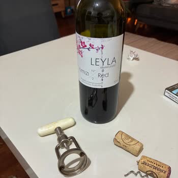 Kavaklıdere Şişesinde Çifte Mantar, Baba Yadigarı Tirbuşon Kırıldı