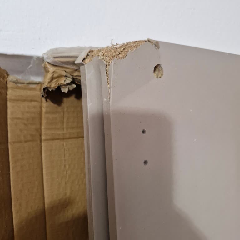 Kırık Ürün Teslimatı Ve 45 Gün Süren İade Gecikmesi