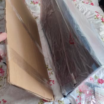 Hepsiburada Kırık Ekranlı Televizyon İçin Belge Talebi Olmadan İade Ve Değişim İsteği