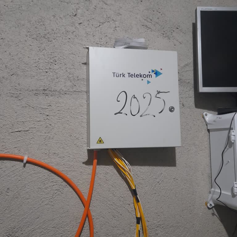 Türk Telekom'dan Fiber İnternet Aktif Edilmediği İçin 8 Ay Süren İnternetsiz Kalma