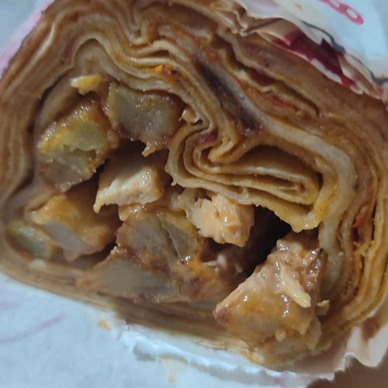 Alınan Siparişte Döner Yerine Sadece Yanmış Patates Dürüm Geldi