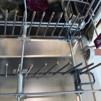 Arçelik Bulaşık Makinesi Sepetlerinde Paslanma Ve Kaplama Dökülmesi Üzerine Ücretsiz Değişim Talebi