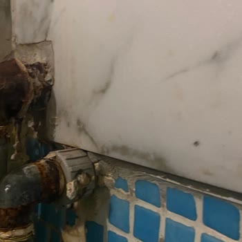 Sözleşmede 2+1 Oda Olması Gereken Yerine Hijyenik Olmayan Tek Oda Verildi