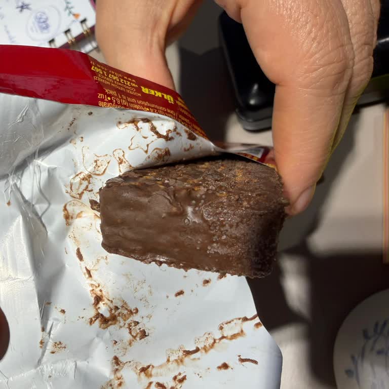 Tarihi Geçmemiş Ülker Çikolatalı Gofretin Küflü Olması