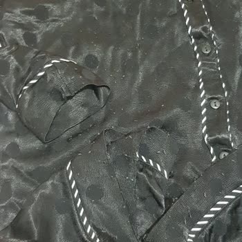 Çeyiz Saten Pijamalarda Hızlı Küçülme Ve Tüylenme, Üç Ay Sonra İade Reddi
