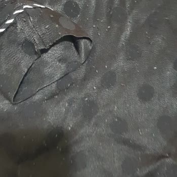 Çeyiz Saten Pijamalarda Hızlı Küçülme Ve Tüylenme, Üç Ay Sonra İade Reddi