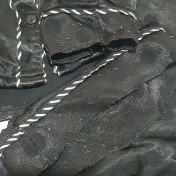 Çeyiz Saten Pijamalarda Hızlı Küçülme Ve Tüylenme, Üç Ay Sonra İade Reddi