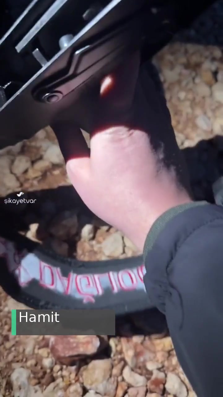 Dağlıoğlu Tüfek Sürekli Tutukluk Yapıyor, Mermiyi Isırıyor! videonun kapak resmi