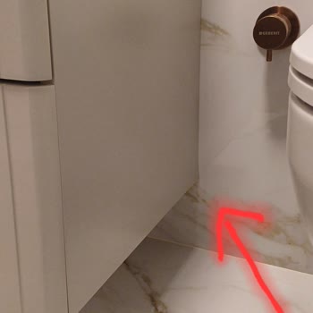 İsvea Banyo Lavabo Dolabının Kaplaması Üç Ayda Kaldı Garanti Kapsamında Değişim Talebi