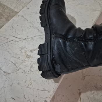 İstanbul Torium AVM Deichmann Kadın Çizmeleri Hızlı Bozuldu, Ayak Sağlığına Zarar Verdi