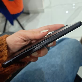 Samsung S22 Batarya Şişmesi Ve Ani Kapanma Sorunu