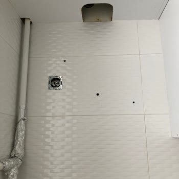 Aspiratör Tek Vida İle Sabitlenmiş, Tehlikeli Montaj Hatası