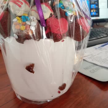 Görseldeki Kalp Şeklindeki Kek Gönderilmedi Çocuğumun Doğum Günü Hayal Kırıklığı