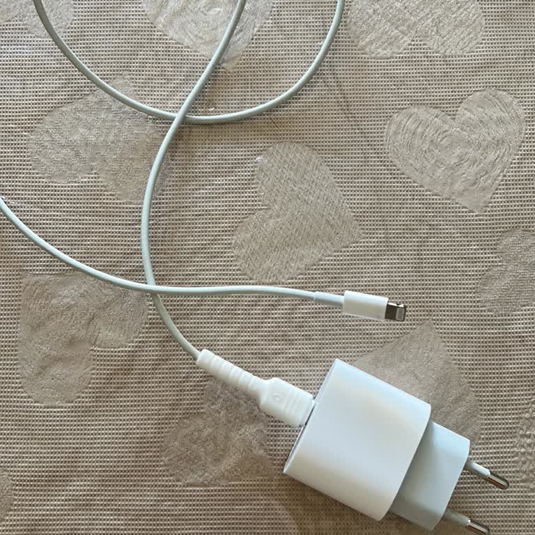 Pamukkale Turizm'de Unutulan Telefon Şarj Aleti İçin Cevapsızlık Ve İletişim Eksikliği