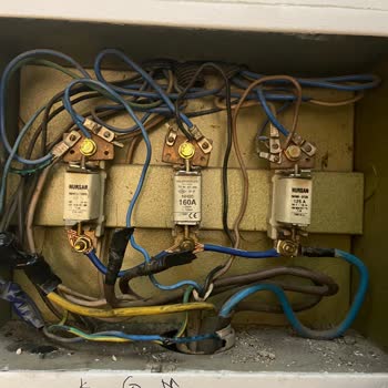 Sarıgüllük'te Düşük Voltaj Ve Cihaz Arızaları