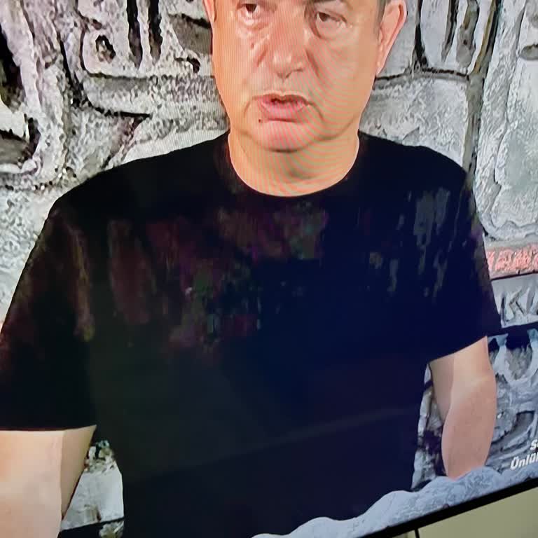 Tekrar Eden Piksel Sorunu İçin Ürün Değişimi Veya İade Talebi