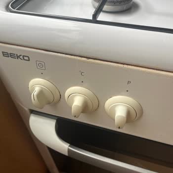 Silinen Düğme Yazıları Beko Fırınımın Kullanımını Engelliyor