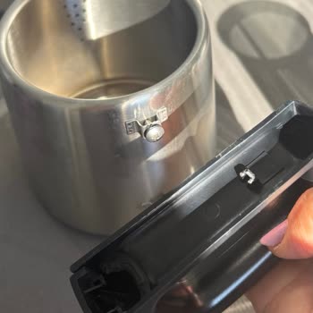 Karaca Çaydanlık Sapı Kırıldı