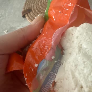 Lor Peynirinde Tüy Bulundu Ve Müşteri Hizmetleri Yanıt Vermiyor