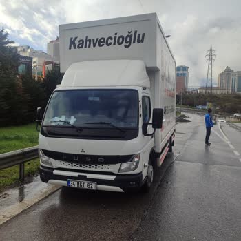Mitsubishi Fuso Aks Arızası Parça Eksikliği Nedeniyle Garanti Onarımında Uzun Gecikme Ve İş Kaybı