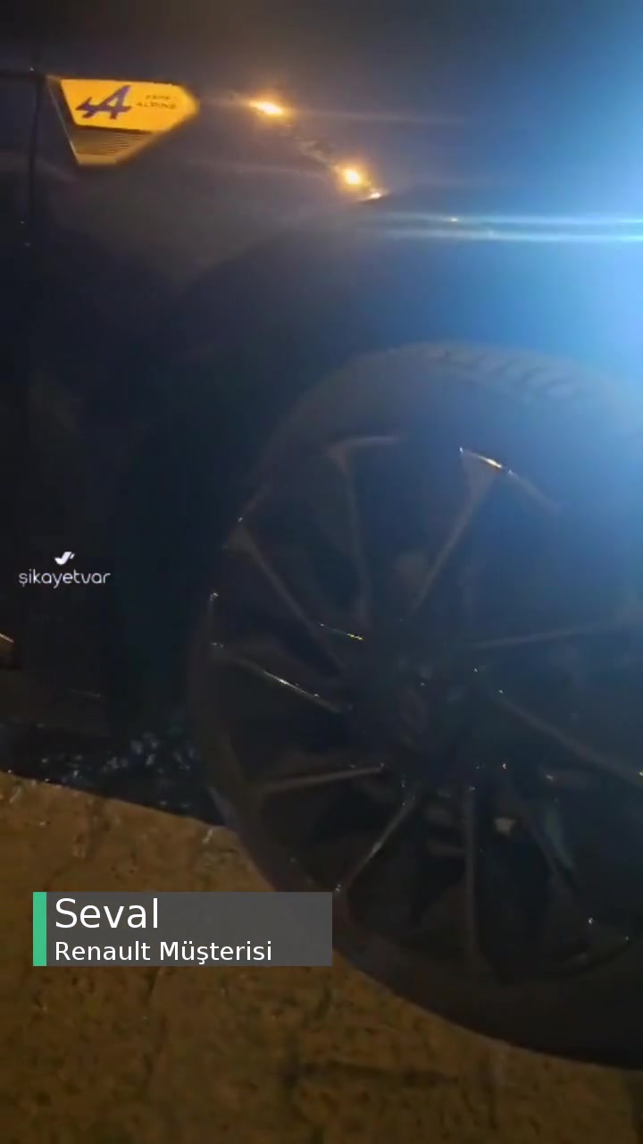 Renault Clio Alpine 2025 Sıfır Araçta Ses Sorunu! videonun kapak resmi