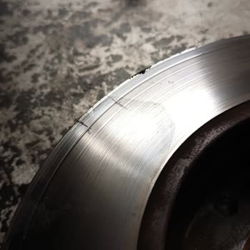 Fren Parçaları Değişiminden Sonra Araç Titremesi Artışı, İşçilikte Özensizlik Ve Fatura Kesilmemesi