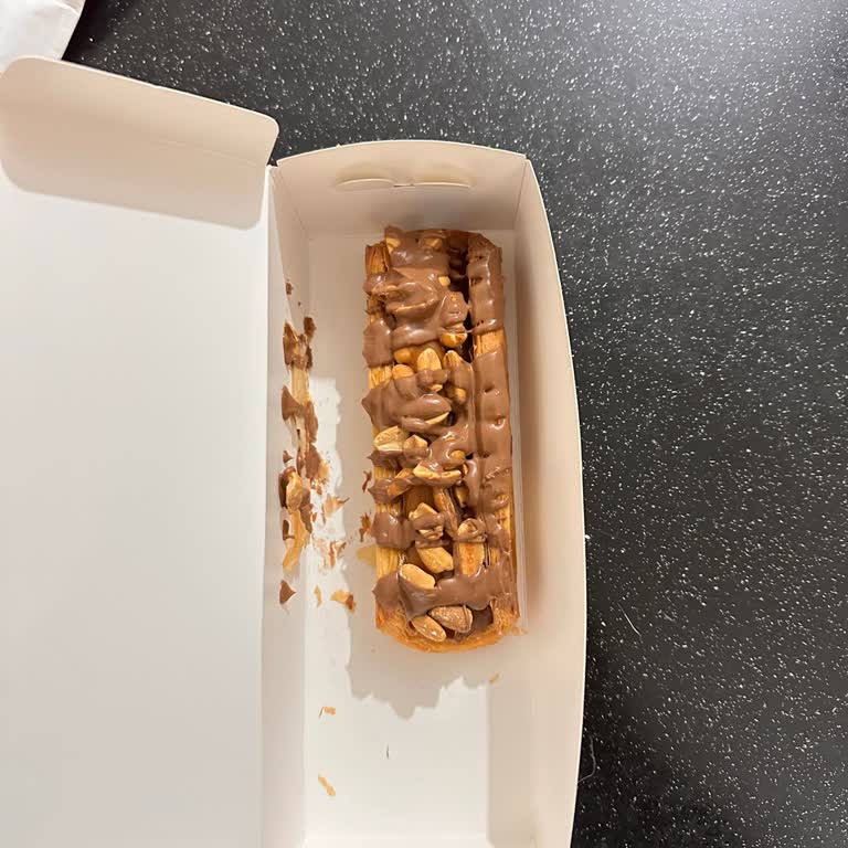 Toi Kruvasan Ciddi Anlamda Hayal Kırıklığına Uğrattı