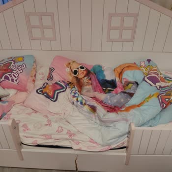 Setay Karyola Ön Kenarlık Parçası Kırıldı, Vivense Yardımcı Olmadı