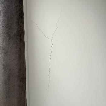 Hasarlı Koltuk Teslimatı Ve Cevapsız Müşteri Hizmeti