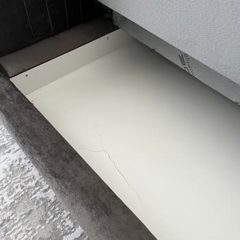 Hasarlı Koltuk Teslimatı Ve Cevapsız Müşteri Hizmeti