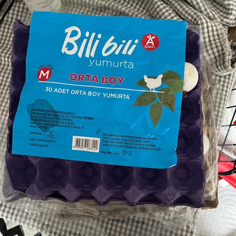 BİM Şubesinden Aldığım Yumurta Kolilerinde Sekiz Kırık Yumurta