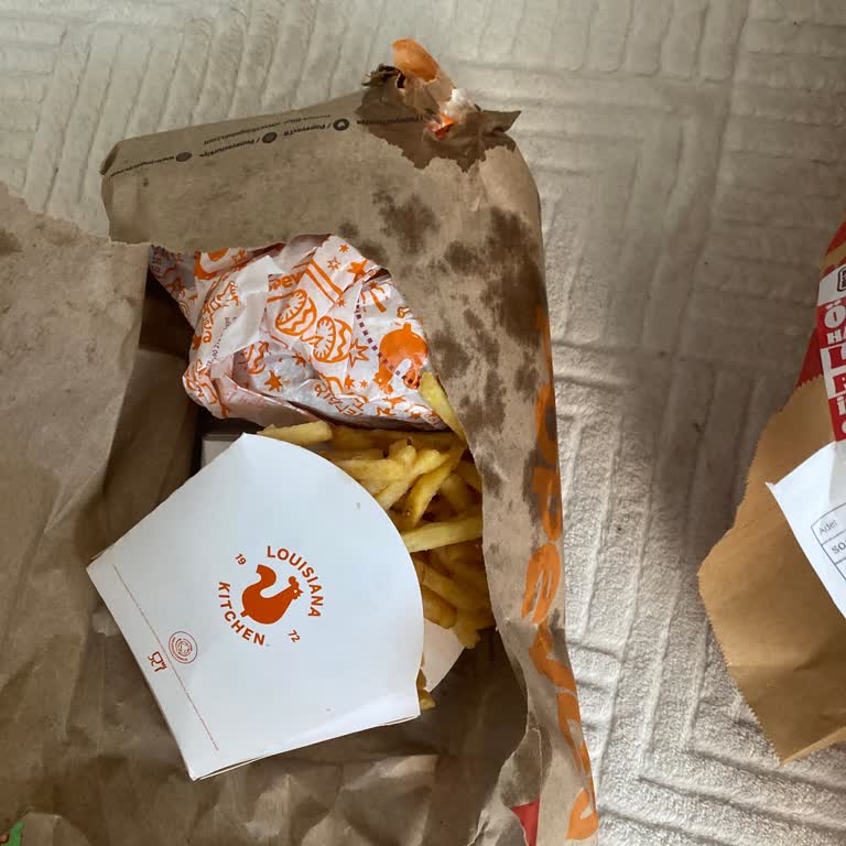 İçecek Eksikliği Ve Çiğ Tavuk, Yetersiz Geri Ödeme Şikayeti