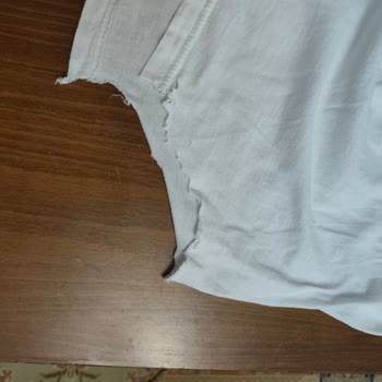 Samsung Çamaşır Makinesinde Kıyafet Yırtılması Ve Değişim Talebi