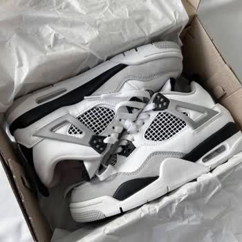 Sipariş Edilen Ürün Görseliyle Uyuşmuyor, Para İadesi Talep Ediyorum