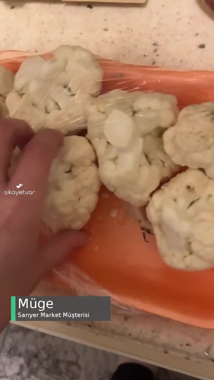 Sarıyer Market Kararmış Sebzenin Paketlenip Satılması! videonun kapak resmi