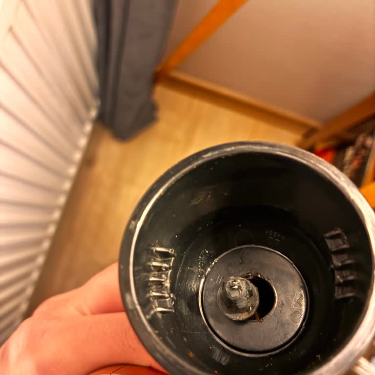 Korkmaz El Blenderının Plastik Parçaları Eridi, Garanti Kapsamında Değişim Talebi