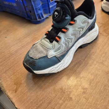 Vicco Spor Ayakkabısı 2 Ayda Eskidi, Kalite Sorunu