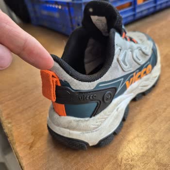 Vicco Spor Ayakkabısı 2 Ayda Eskidi, Kalite Sorunu