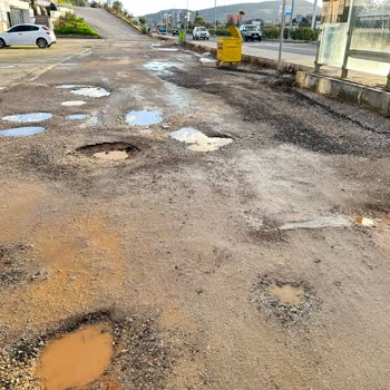 2730 Sokakta Asfalt Ve Parke Eksikliği Ve Güvenlik Riski
