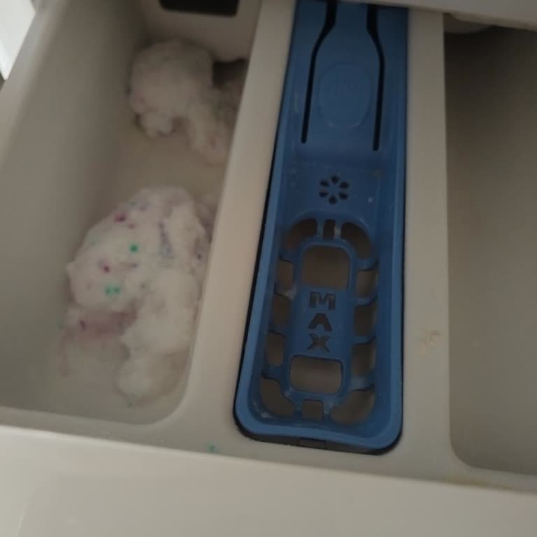 Ariel Toz Deterjanında Sertleşme Sorunu Ve Ücret İadesi Talebi