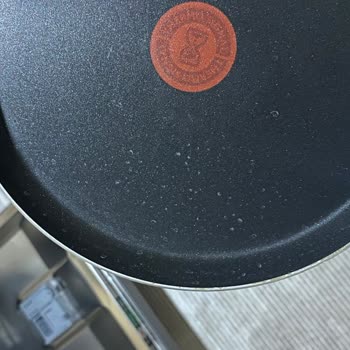 Arçelik Solo Bulaşık Makinesinde Sürekli Su Lekeleri Ve Yetersiz Servis Nedeniyle Değişim Talebi