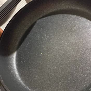 Arçelik Solo Bulaşık Makinesinde Sürekli Su Lekeleri Ve Yetersiz Servis Nedeniyle Değişim Talebi