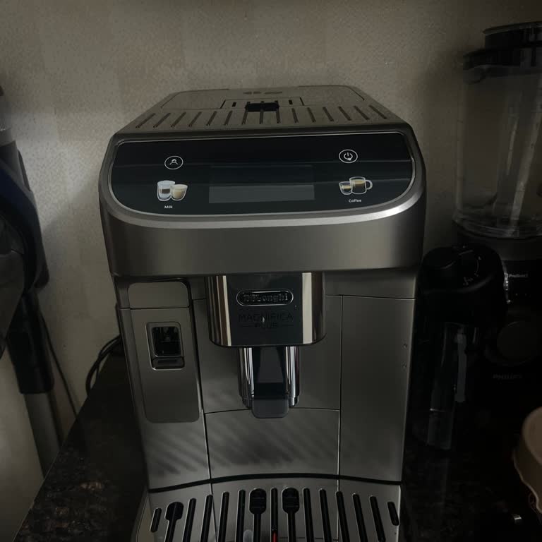 Delonghi Magnifica Plus Kahve Makinesinde Sıcaklık Sorunu Ve İade Talebi