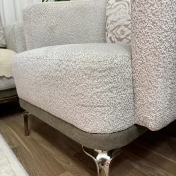 Estella Koltuk Takımında Tüylenme Ve Kararma Sorunu İçin Tam Değişim Talebi