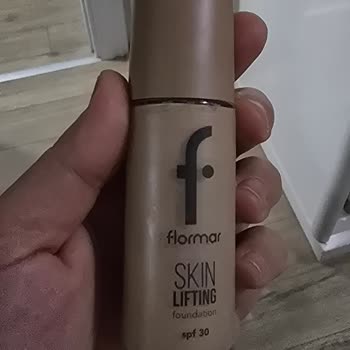 Watsons Şubesinde Bozuk Fondöten Ve Etik Olmayan Satış Tavsiyesi