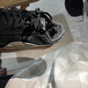 Puma Ayakkabının Topuk Kılıfı 3 Ayda Yırtıldı, Değişim Veya İade Talebi